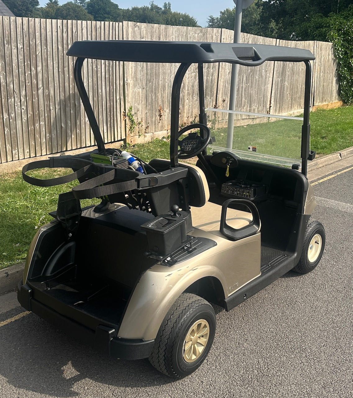 EZGO RXV golf buggy with cargo box