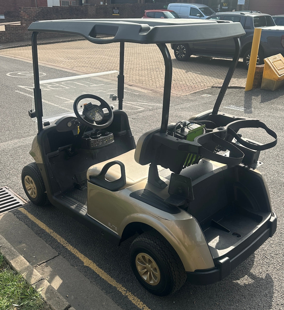 EZGO RXV ELiTE rear flip seat kit option