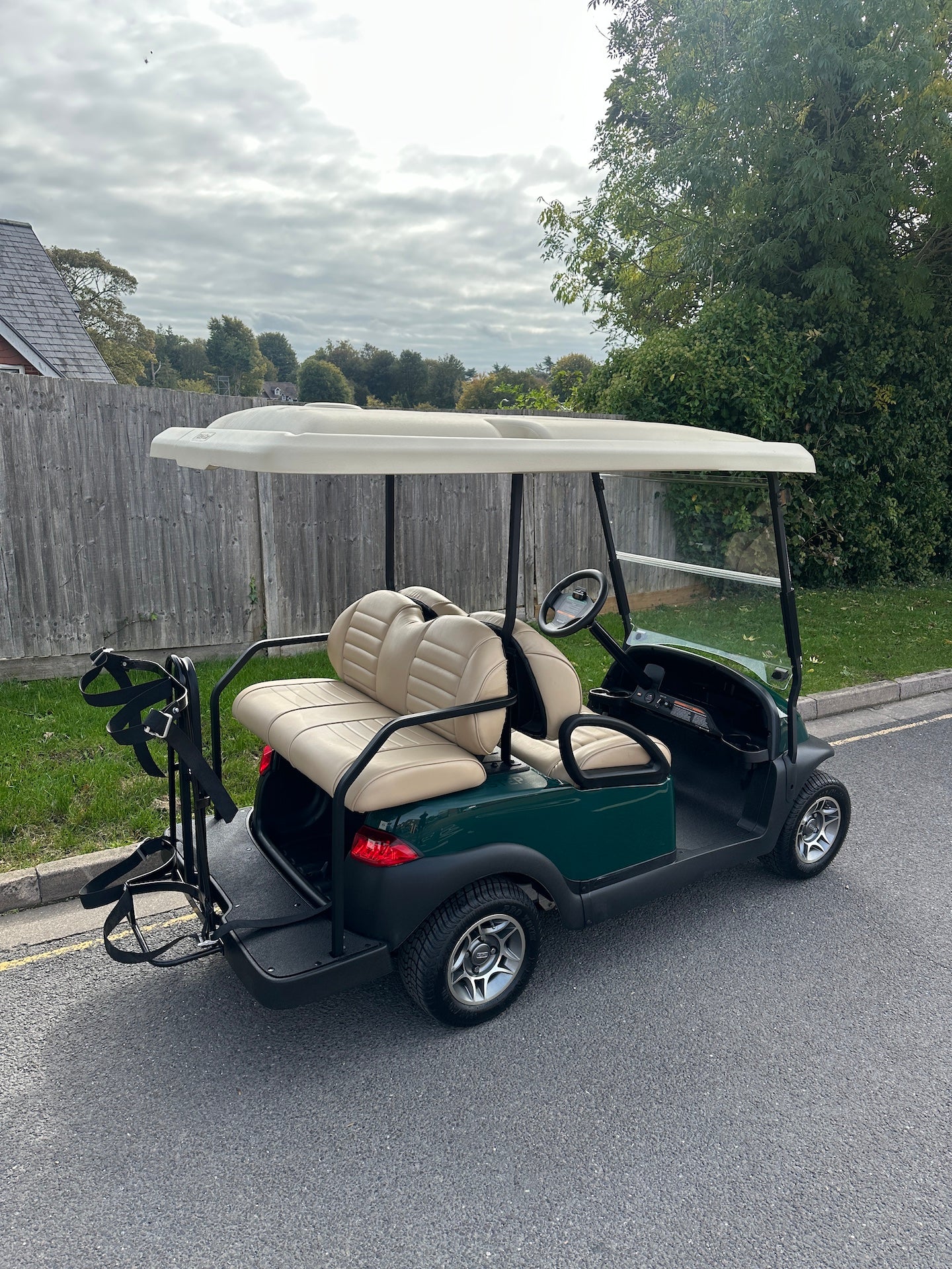 club car precedent 4-passenger electric golf buggy