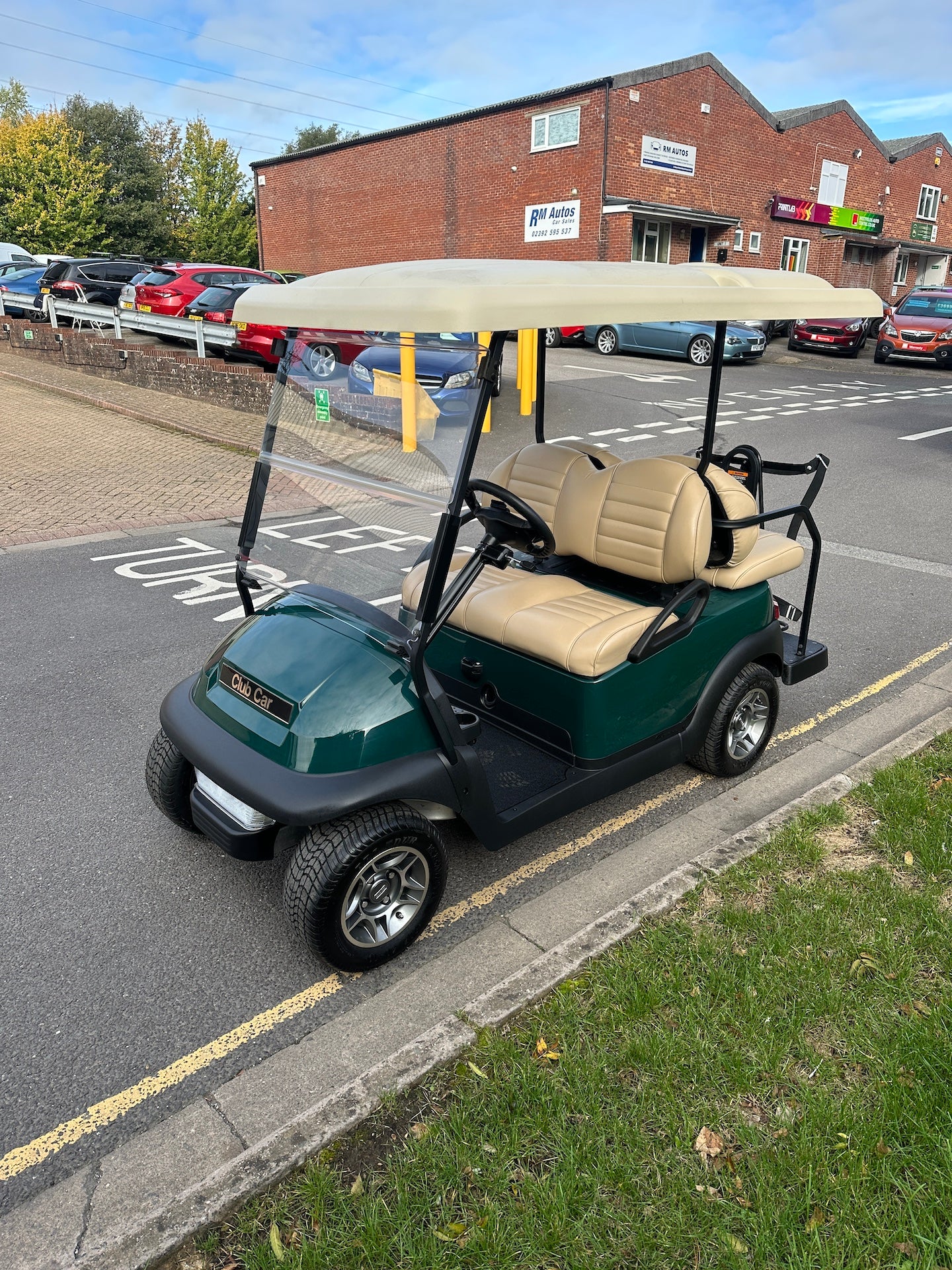 club car precedent 4-passenger electric golf buggy