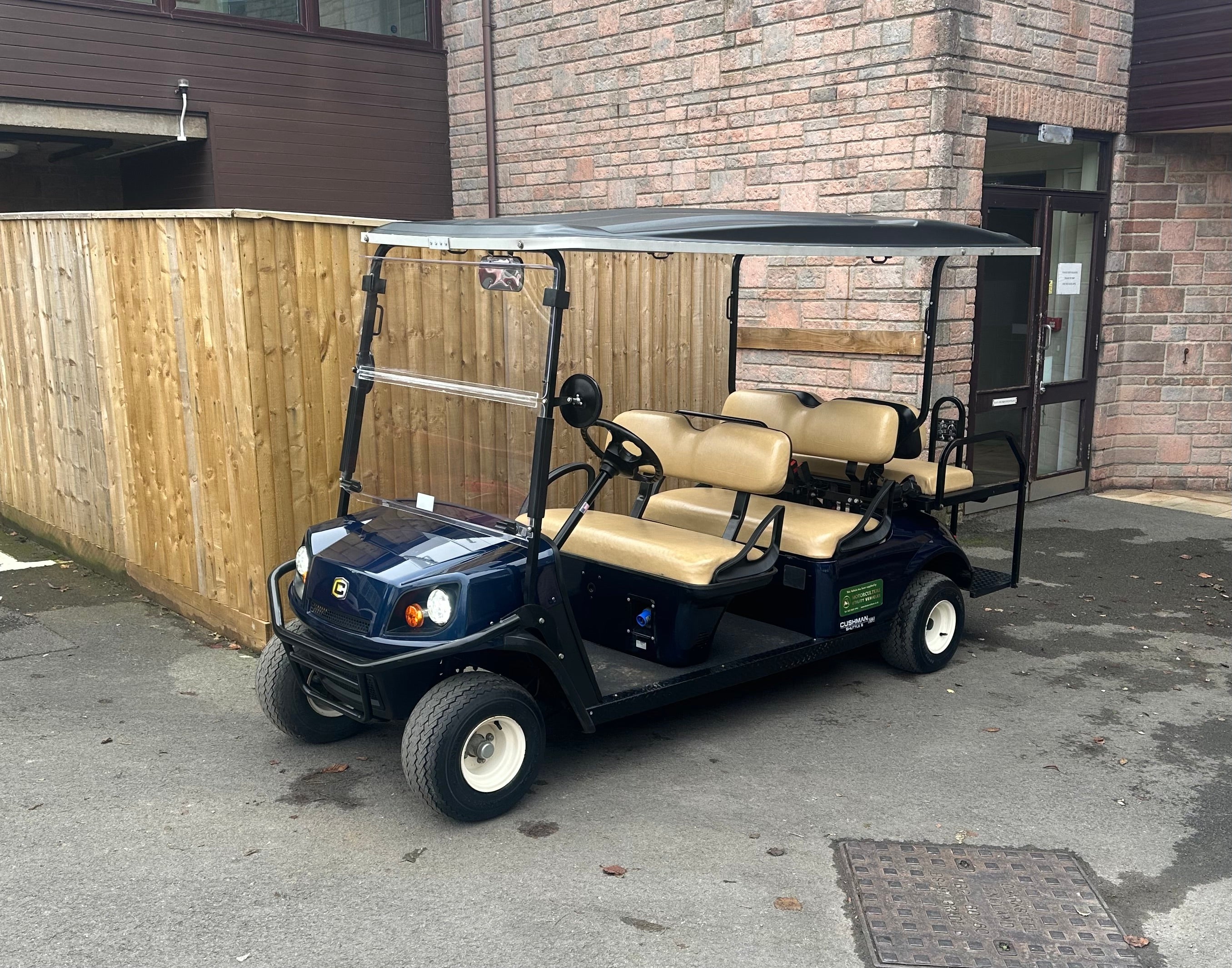 Cushman Shuttle 6: A Perfect Fit for Cote Lane Retirement Village ...
