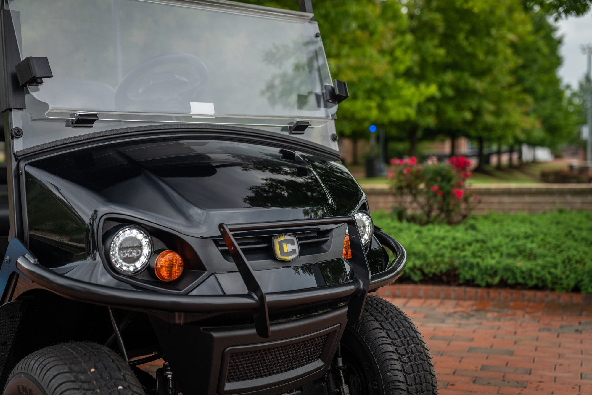 cushman shuttle utility vehicle