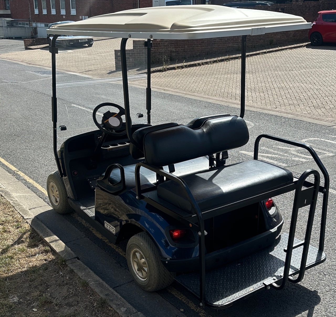 EZGO TXT Freedom 2+2 Electric