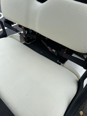 2020 Cushman Shuttle 2+2 48V Buggy - Electric - White - Like New thumbnail 6