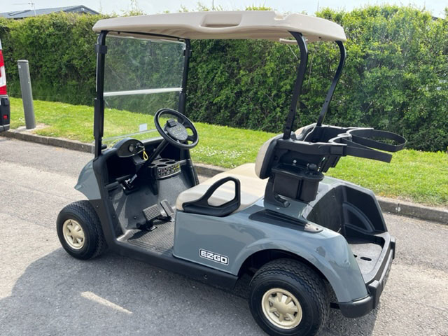 Golf buggies for holiday parks