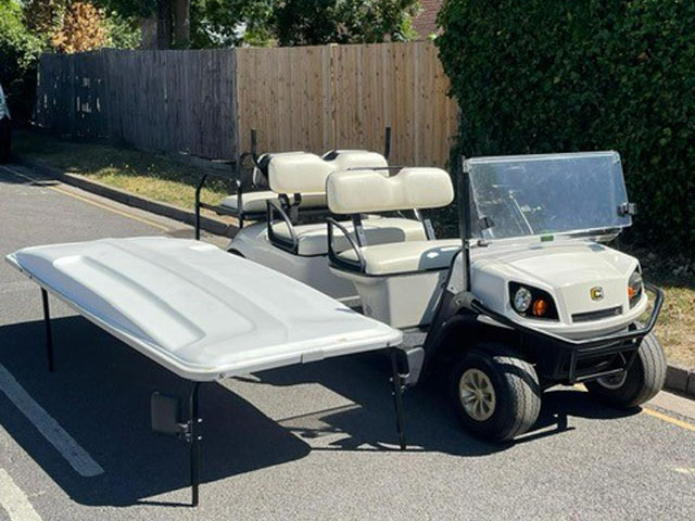Hospitality carts with detatchable roof